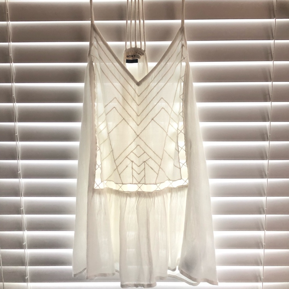 Roxy tank top blouse. Never worn!
